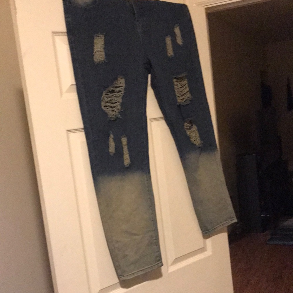 Ripped Designer pants size 36/34